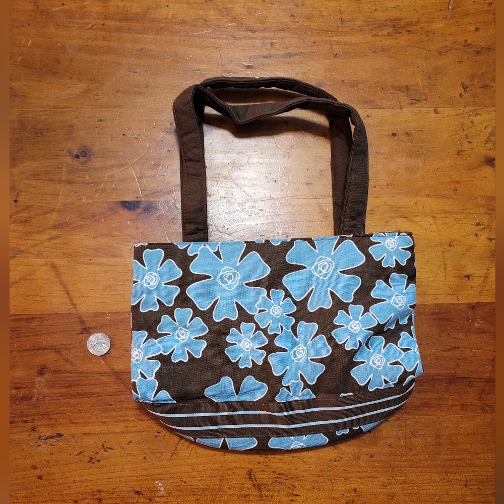 Thirty One small purse
